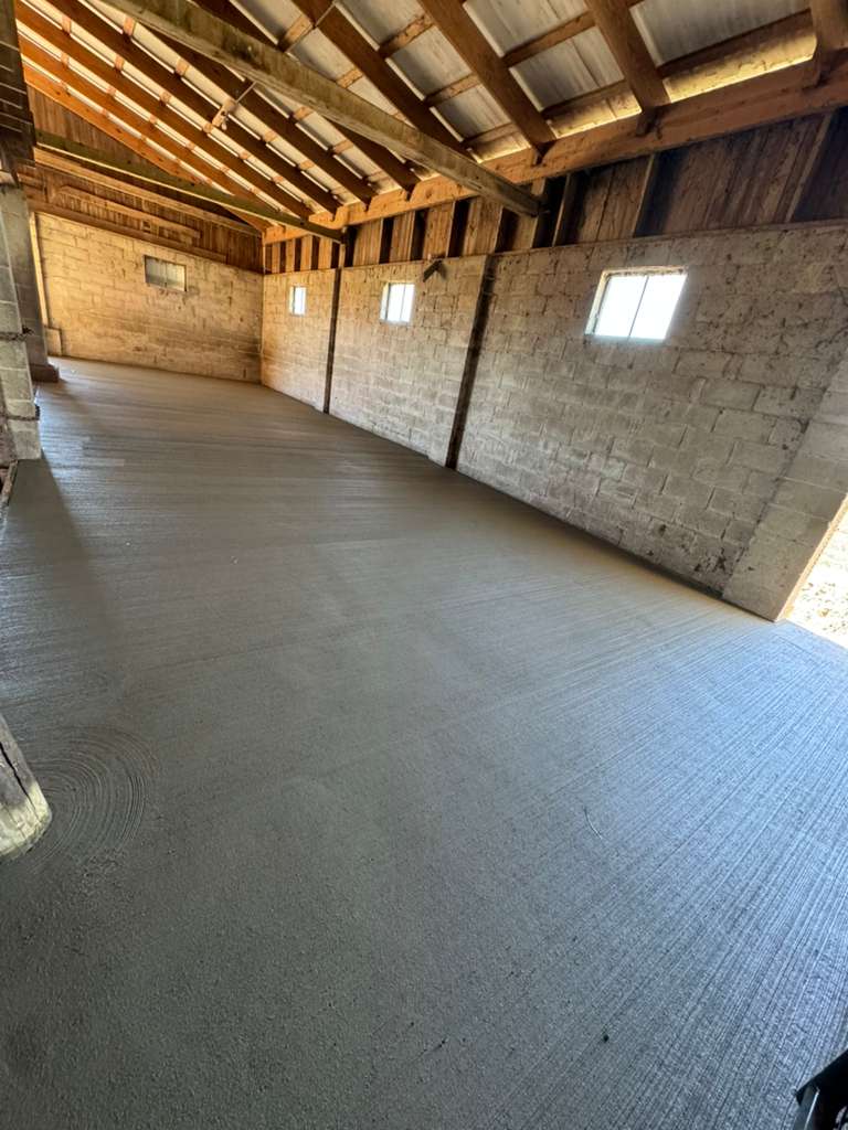 New garage floor concrete pour